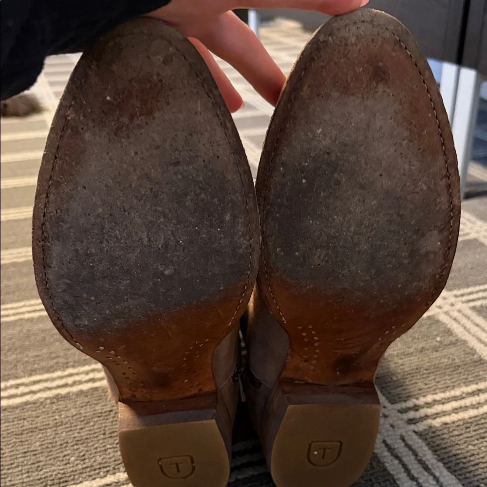 Tecovas Roy Men's Suede Western Boots - Picture 4 of 6